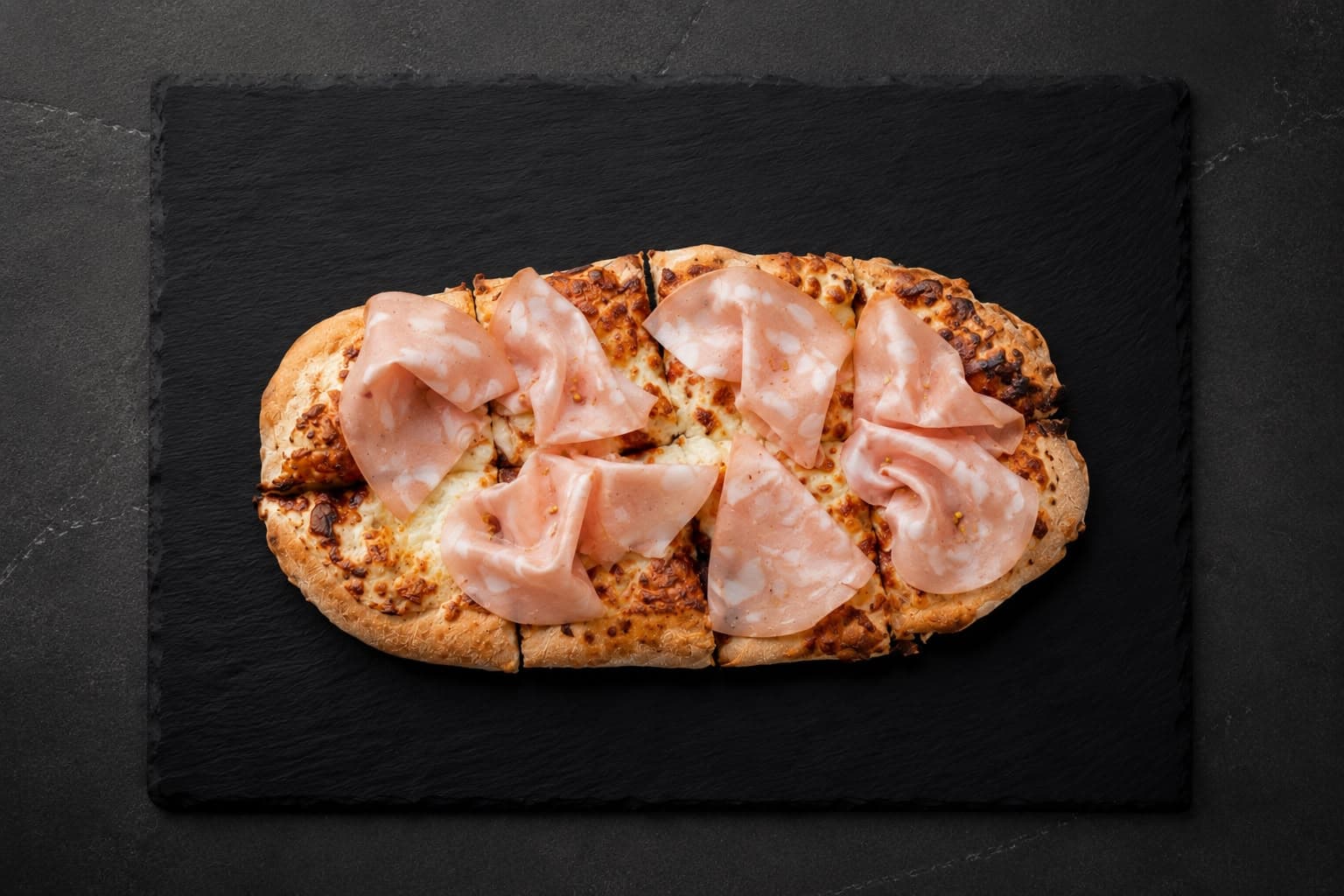 https://kayus-menu.b-cdn.net/thumbnails/pinsa-mortadella.jpeg